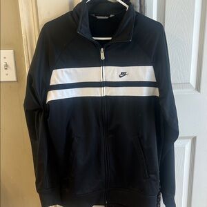 Nike Black and White Lightweight Full-Zip Shirt Jacket